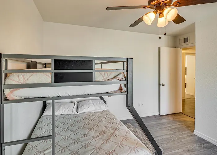 Havasu W/ Pool: 2 Mi To Boat Launch Holiday home *